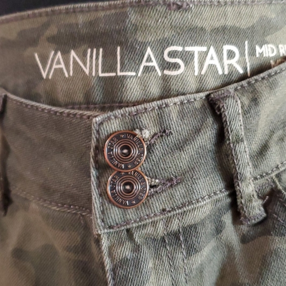 Vanillastar camo shorts - Picture 4 of 6